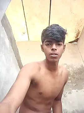 monster 33 online show from 29, 10, 2025