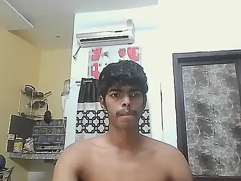 Snapshot of monster_33 chatting on 9, 6, 2026 monster 33 online show from 9, 6, 2026