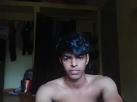 Snapshot of monster_33 chatting on 29, 7, 2026 monster 33 online show from 29, 7, 2026