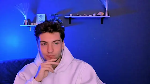 joseph bear  online show from 18, 12, 2025