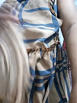 Snapshot of BeautyGirl_sara chatting on 24, 10, 2025 BeautyGirl sara online show from 24, 10, 2025