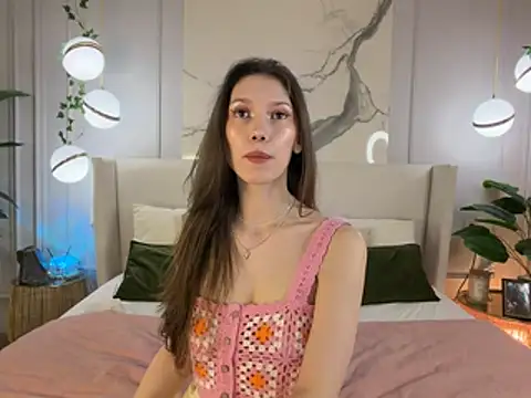 MaryNixon  online show from 6, 4, 2026