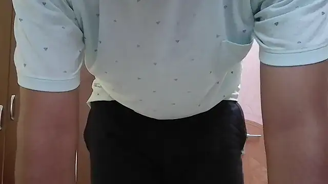 riyamore9623 online show from 2, 11, 2025