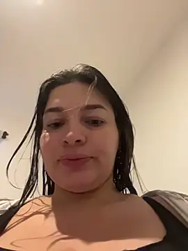 Snapshot of sarahreyess_11 chatting on 25, 3, 2026 sarahreyess 11 online show from 25, 3, 2026