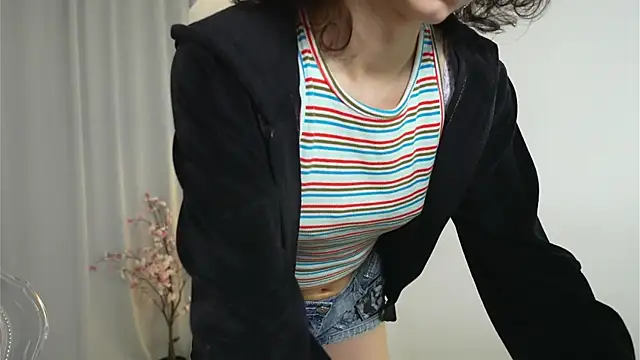 MimiLicks online show from 22, 10, 2025