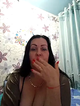 430LekaLove online show from 9, 10, 2025