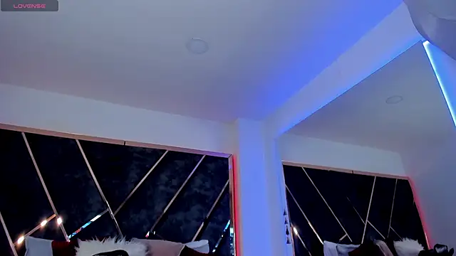 SusanaHenao online show from 31, 10, 2025