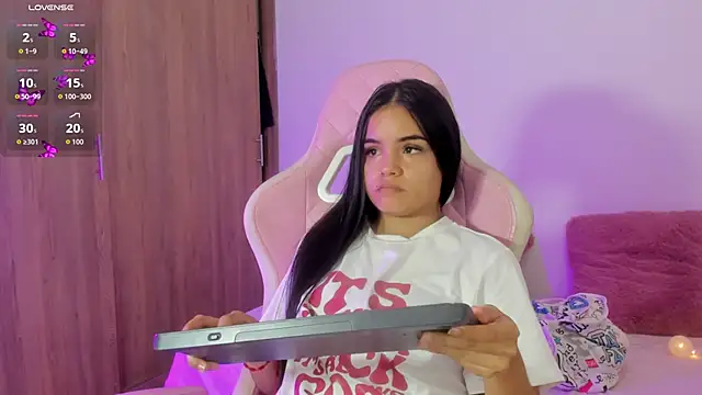 Valeri 13 online show from 22, 12, 2025