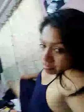 Snapshot of Alexxxia69 chatting on 17, 10, 2025 Alexxxia69 online show from 17, 10, 2025