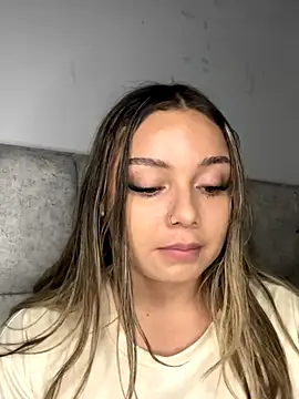 AnnyLopezzz  online show from 19, 9, 2025