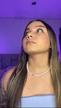 AnnyLopezzz  online show from 7, 2, 2026