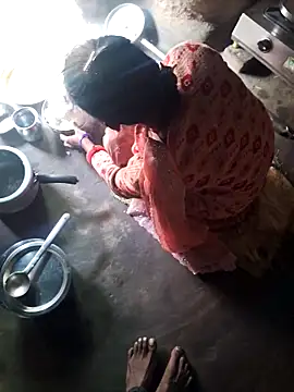 Snapshot of parmila203 chatting on 7, 2, 2026 parmila203 online show from 7, 2, 2026