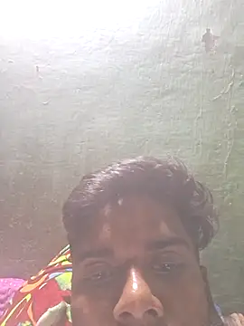 Snapshot of parmila203 chatting on 2, 5, 2026 parmila203 online show from 2, 5, 2026