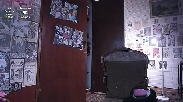 DiosaSexSymbol online show from 14, 10, 2025