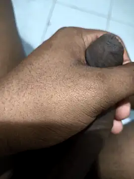 Leon hot33 online show from 28, 3, 2026