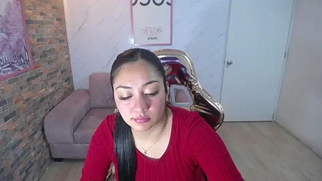 Snapshot of Ivony18_b chatting on 18, 9, 2025 Ivony18 b online show from 18, 9, 2025