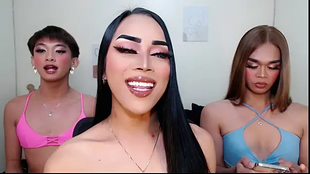 Lessandra Lust online show from 26, 9, 2025