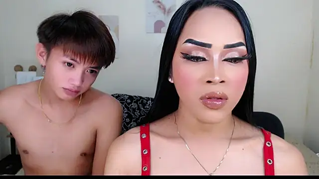 Lessandra Lust online show from 16, 10, 2025