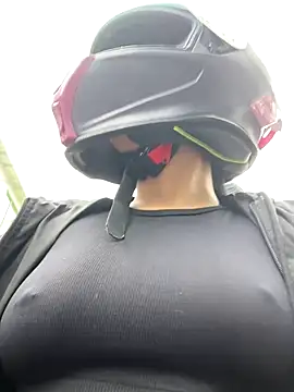 AlannaEvons online show from 16, 10, 2025