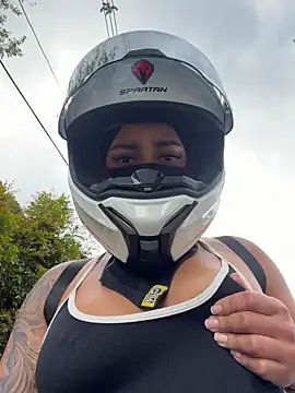 AlannaEvons online show from 17, 3, 2026