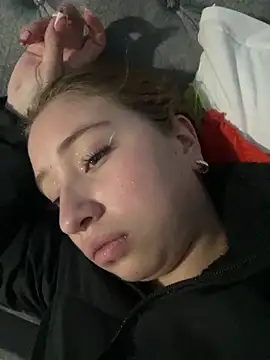 Snapshot of mia_skys chatting on 21, 2, 2026 mia skys online show from 21, 2, 2026