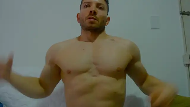 Snapshot of Rocky_Muscle chatting on 8, 5, 2026 Rocky Muscle online show from 8, 5, 2026