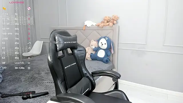 Yunleah online show from 23, 9, 2025