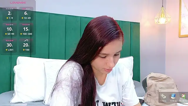 Ashley Evans22 online show from 28, 2, 2026