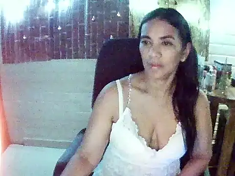 MiiaVelasquez online show from 28, 11, 2025