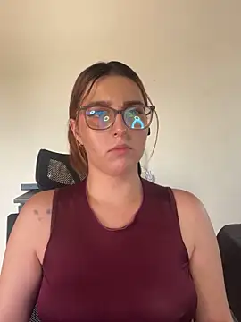 CoraVibes online show from 29, 9, 2025