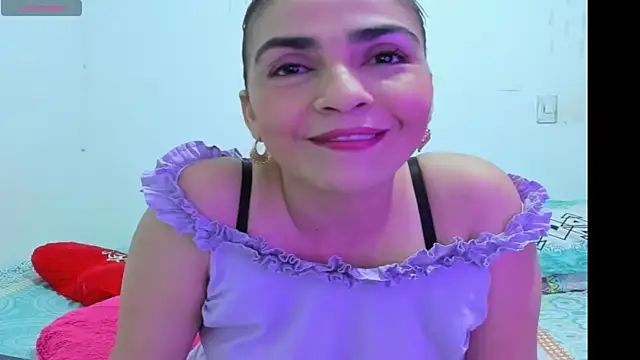 woman rosse online show from 19, 9, 2025