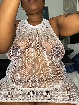 Snapshot of fatpussydallx chatting on 24, 11, 2025 fatpussydallx online show from 24, 11, 2025