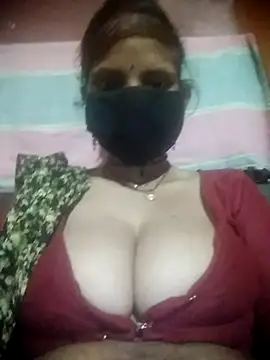 Snapshot of Jyoti_chauhan chatting on 8, 9, 2025 Jyoti chauhan online show from 8, 9, 2025