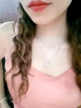 Snapshot of MyMy08 chatting on 4, 10, 2025 MyMy08 online show from 4, 10, 2025