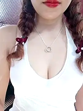 Snapshot of MyMy08 chatting on 11, 10, 2025 MyMy08 online show from 11, 10, 2025