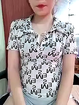 Snapshot of MyMy08 chatting on 27, 11, 2025 MyMy08 online show from 27, 11, 2025