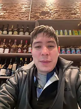Snapshot of 9999Alez chatting on 15, 7, 2026 9999Alez online show from 15, 7, 2026