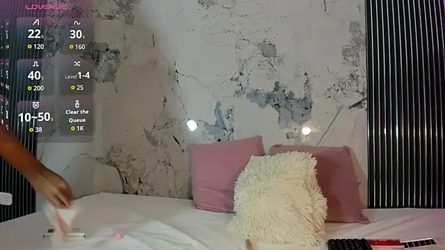 Mia Duarte1 online show from 31, 10, 2025