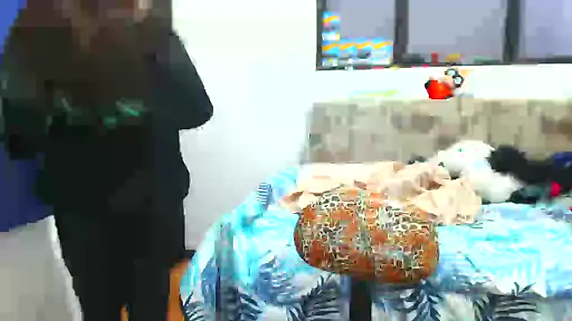 Snapshot of Nanilux chatting on 12, 10, 2025 Nanilux online show from 12, 10, 2025
