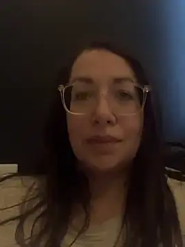 Snapshot of RosaFreya chatting on 12, 3, 2026 RosaFreya online show from 12, 3, 2026