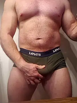 AlphaGymMale online show from 12, 1, 2026