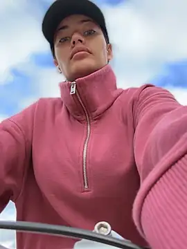 Risky Workouts online show from 27, 9, 2025