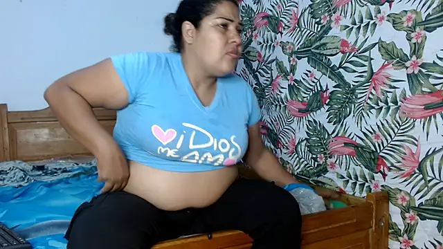 69smallstar online show from 14, 4, 2026