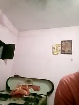 Snapshot of Hot_tin74 chatting on 26, 9, 2025 Hot tin74 online show from 26, 9, 2025