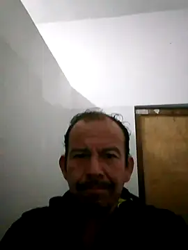 Snapshot of Hasam1285 chatting on 18, 11, 2025 Hasam1285 online show from 18, 11, 2025