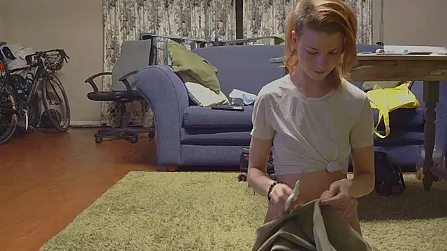 Snapshot of Rupoles chatting on 14, 10, 2025 Rupoles online show from 14, 10, 2025