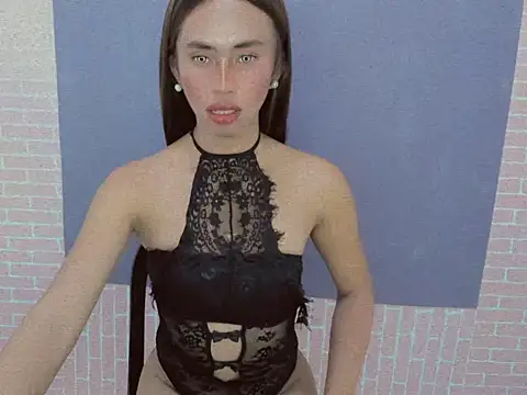 secretmiller  online show from 29, 11, 2025