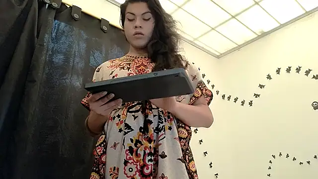 Ariana rodriguez 0 online show from 29, 11, 2025