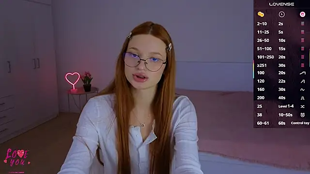 CuteAriel7 online show from 2, 10, 2025