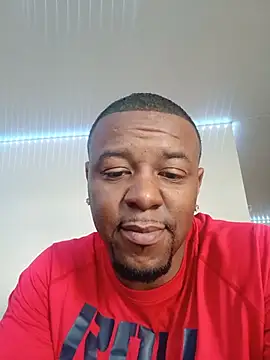Snapshot of MrHandsome87 chatting on 3, 6, 2026 MrHandsome87 online show from 3, 6, 2026
